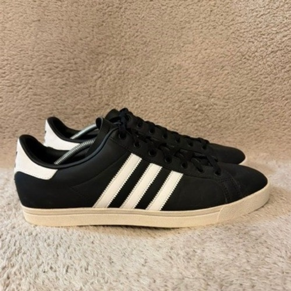 Adidas Coast Star Sneakers Mens Size 12 Black Core White Stripe Low Top EE8901